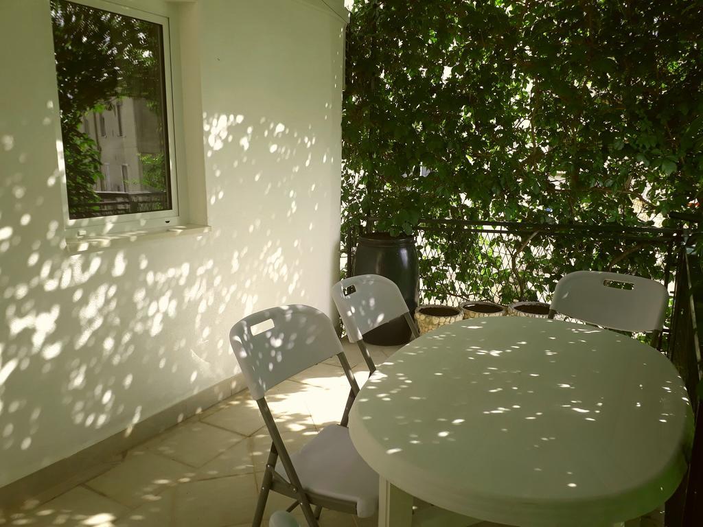 Pia Apartment Dugi Rat Exterior foto